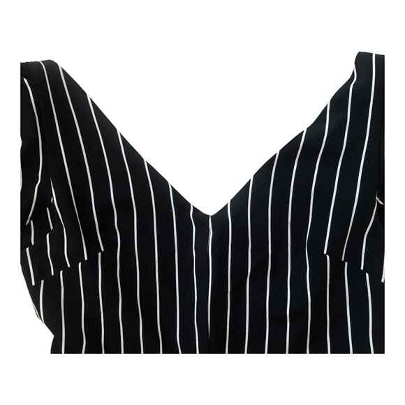 Etophe Studio's Wide Leg Stripe Flutter Sleeve Jumpsuit with Open Back S - Picture 9 of 15